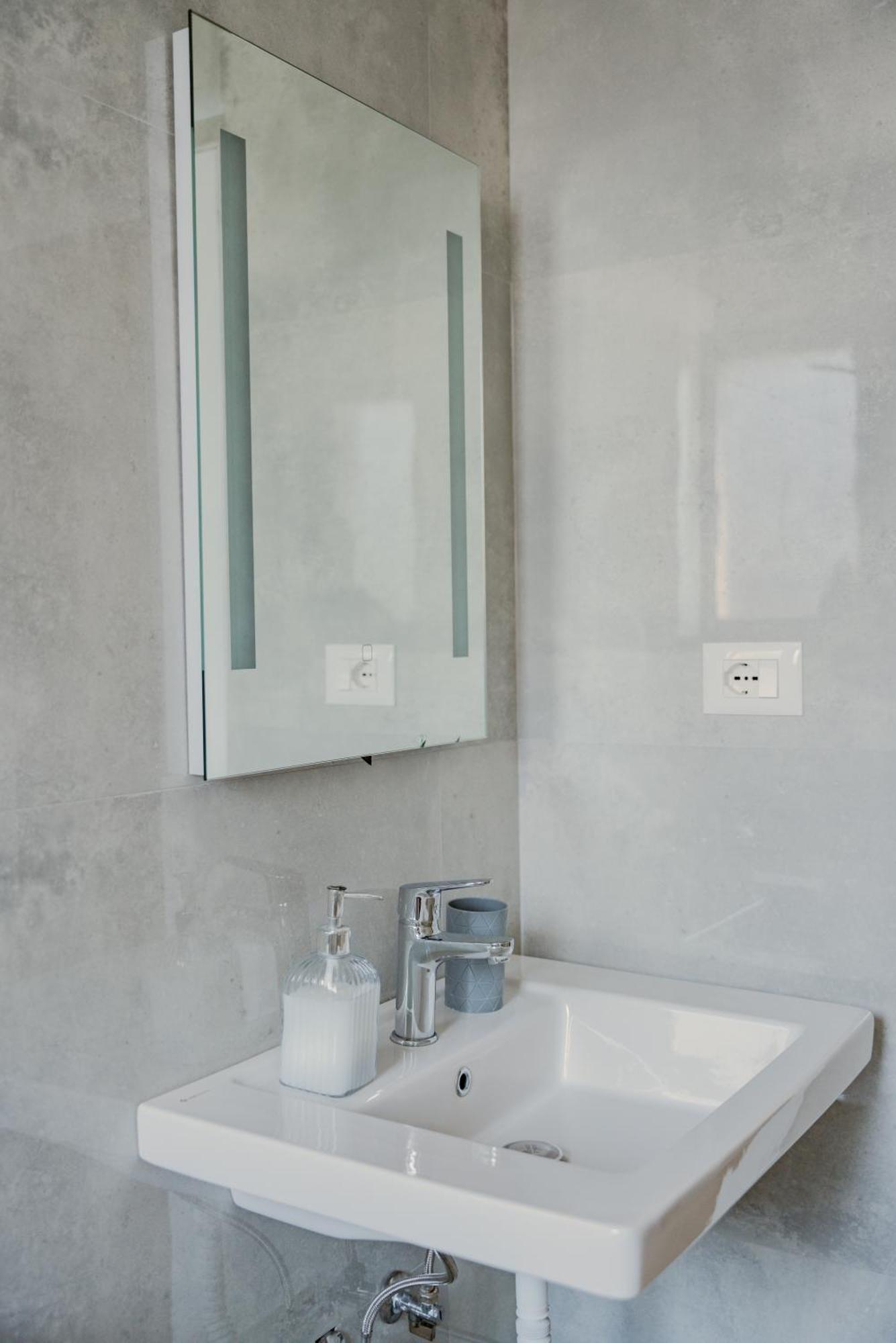 Bejart 4 * Tirana